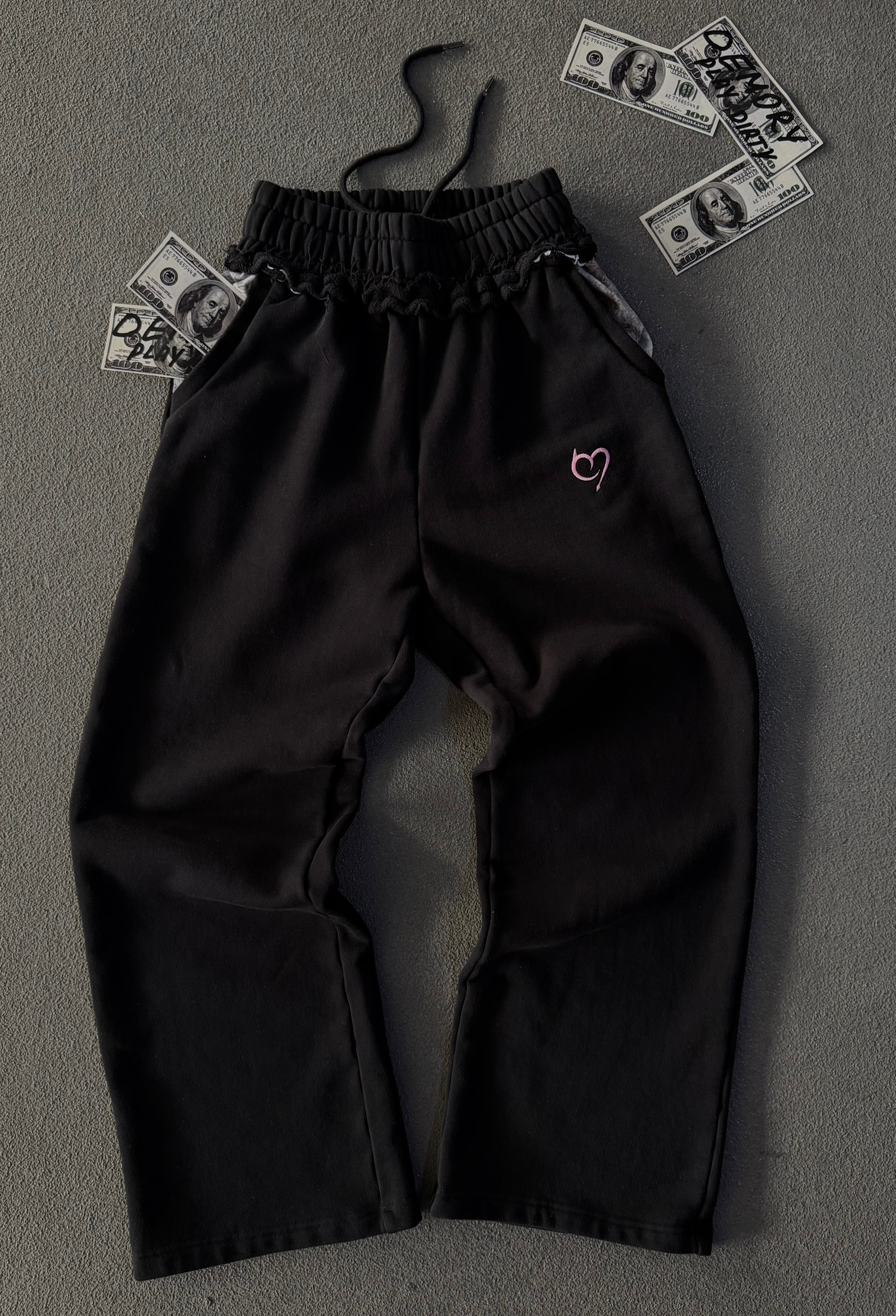 Play Dirty Sweatpants Pink